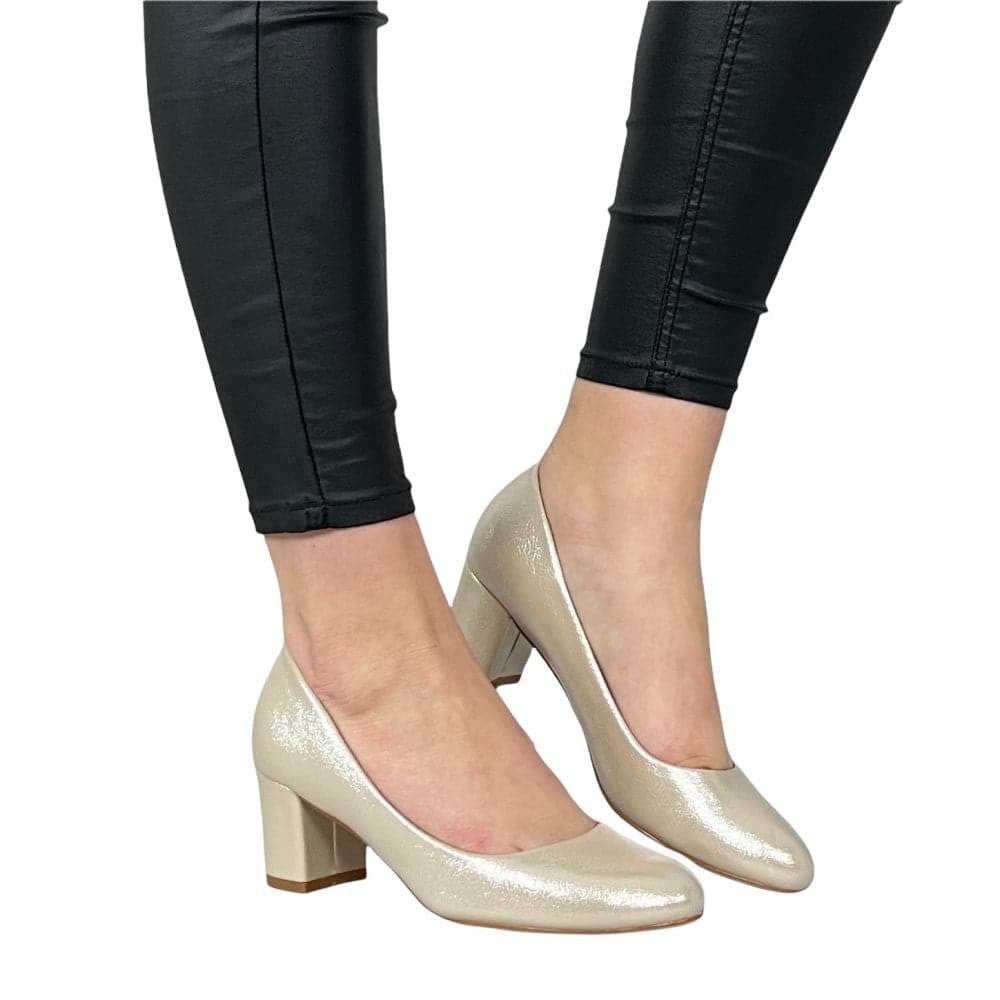 Pantofi Cu Toc Gaby Bej - BristoGool