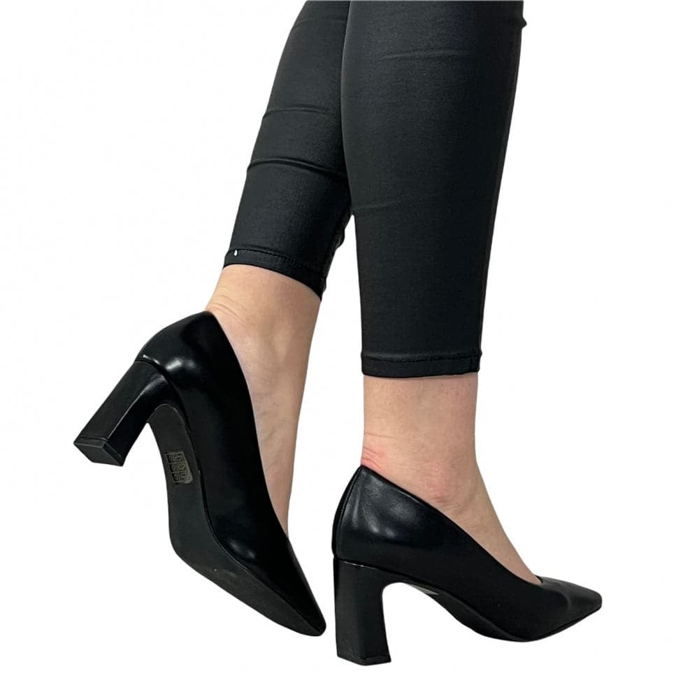 Pantofi Cu Toc Ivy Negru
