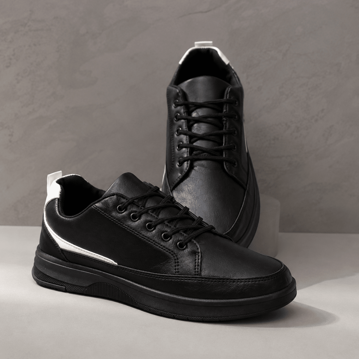 Pantofi Sport Manti Negru - Alb - BristoGool